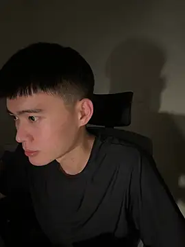 CalvinHY online show from August 6, 12:56 am
