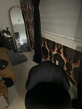 Snapshot of BelessA4u chatting on March 29, 6:46 am BelessA4u online show from March 29, 6:46 am