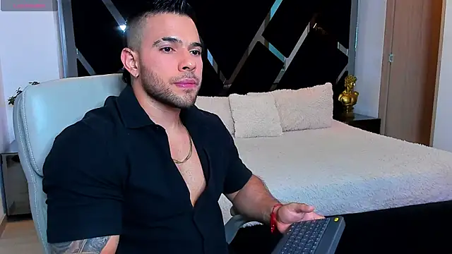 Raytorres online show from July 19, 11:19 pm