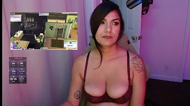 sweetRoxie online show from May 15, 11:12 pm