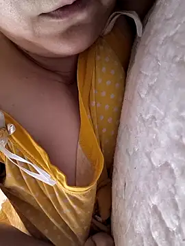  Yourpussy  online show from April 7, 7:53 am