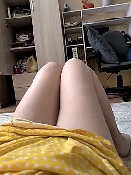  Yourpussy  online show from April 16, 3:35 pm