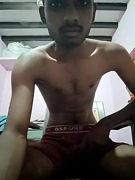 Snapshot of THA_KITTY chatting on April 7, 6:03 am THA KITTY online show from April 7, 6:03 am