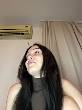 Snapshot of icedrosemarye chatting on June 1, 7:04 pm icedrosemarye online show from June 1, 7:04 pm