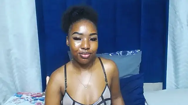Candylips22 online show from April 23, 5:48 pm