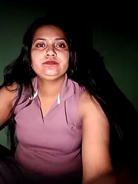 Snapshot of Diyagupta26 chatting on March 27, 5:45 pm Diyagupta26 online show from March 27, 5:45 pm