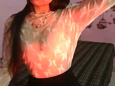 Snapshot of mahi_thakur0 chatting on July 10, 12:30 pm mahi thakur0 online show from July 10, 12:30 pm