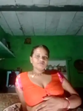 Snapshot of Shivani09900 chatting on July 8, 8:46 pm Shivani09900 online show from July 8, 8:46 pm