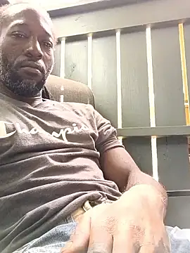 KingBlackStallion online show from April 2, 6:16 pm