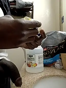 KingBlackStallion online show from April 19, 4:23 am