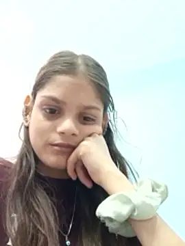 D   Pyl    online show from March 25, 7:03 am