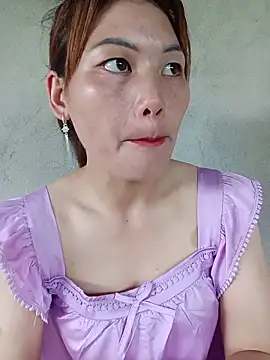 meg 06 online show from June 4, 8:31 am