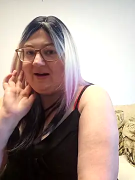 xXLunaBlissXx online show from May 13, 7:17 am