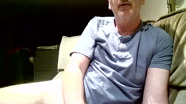 Snapshot of HotLucas66 chatting on April 24, 9:28 pm HotLucas66 online show from April 24, 9:28 pm