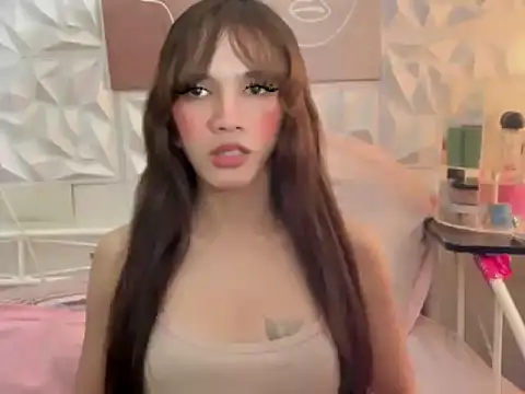 Snapshot of Leijona_Milker chatting on May 8, 2:33 pm Leijona Milker online show from May 8, 2:33 pm