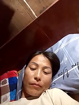 Snapshot of -Numin- chatting on May 12, 4:53 am -Numin- online show from May 12, 4:53 am