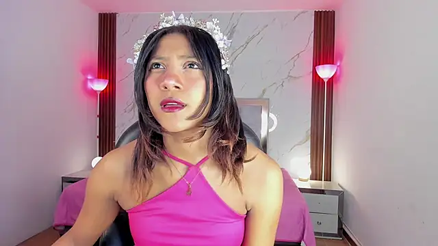 EsperanzaMora online show from May 22, 12:11 pm
