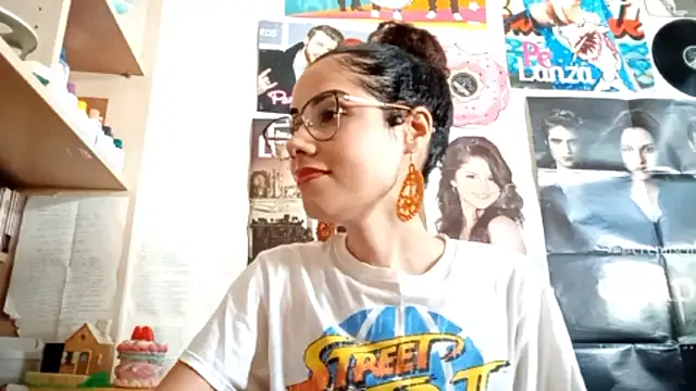 KaylaRise online show from March 26, 5:18 pm