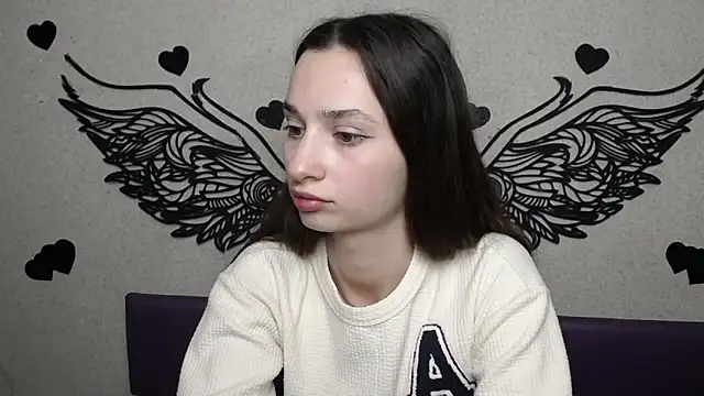 Je55icaBreeze online show from March 24, 2:33 pm