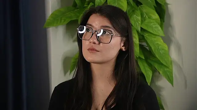 Snapshot of KandisKuy chatting on March 26, 2:11 pm KandisKuy online show from March 26, 2:11 pm