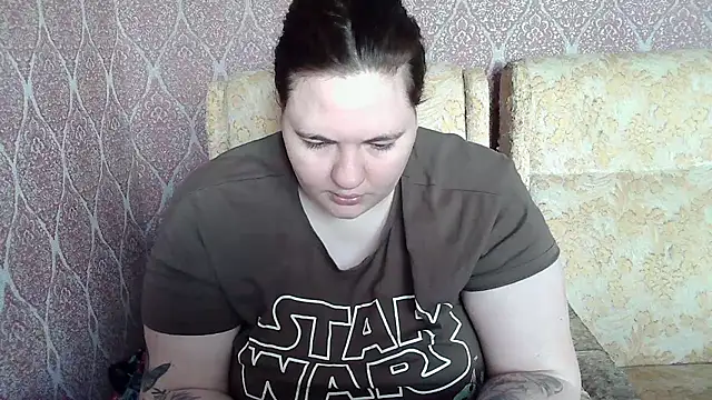 Snapshot of ElviraOreilllyX chatting on March 24, 9:03 am ElviraOreilllyX online show from March 24, 9:03 am