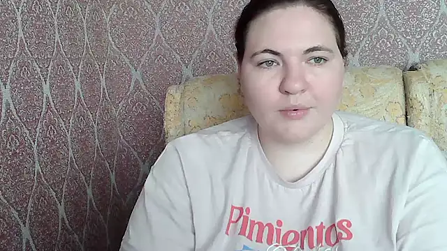 Snapshot of ElviraOreilllyX chatting on April 2, 11:52 am ElviraOreilllyX online show from April 2, 11:52 am