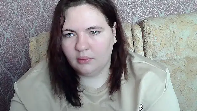 Snapshot of ElviraOreilllyX chatting on April 4, 8:23 am ElviraOreilllyX online show from April 4, 8:23 am