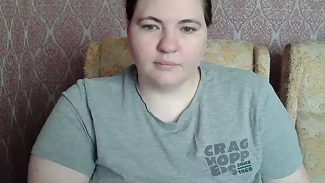 Snapshot of ElviraOreilllyX chatting on April 28, 5:12 am ElviraOreilllyX online show from April 28, 5:12 am