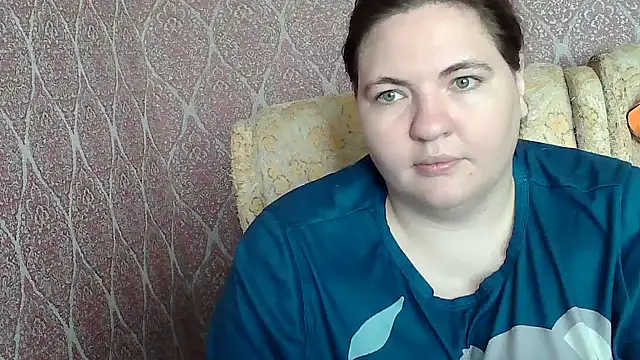 Snapshot of ElviraOreilllyX chatting on May 12, 8:22 am ElviraOreilllyX online show from May 12, 8:22 am