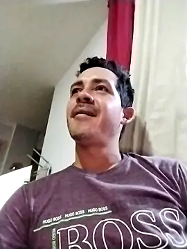 Snapshot of Gabriel_leon33 chatting on May 1, 5:56 am Gabriel leon33 online show from May 1, 5:56 am