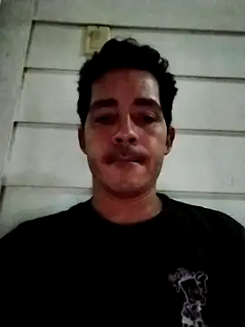 Snapshot of Gabriel_leon33 chatting on May 22, 5:25 am Gabriel leon33 online show from May 22, 5:25 am