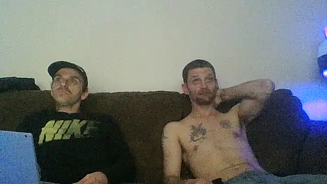 Snapshot of DavidEugeneOr chatting on April 4, 8:34 am DavidEugeneOr online show from April 4, 8:34 am