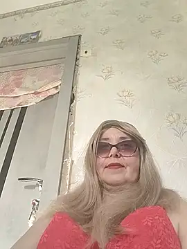 Snapshot of Vita72219 chatting on April 25, 1:41 pm Vita72219 online show from April 25, 1:41 pm