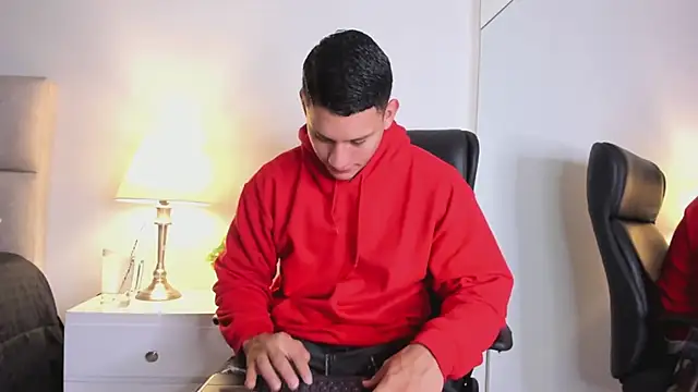 Chriss Diamond online show from June 17, 7:48 pm