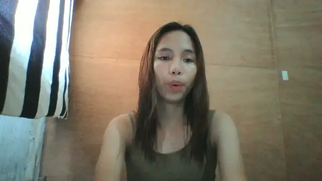Snapshot of BubblyVibe chatting on May 21, 3:02 am BubblyVibe online show from May 21, 3:02 am