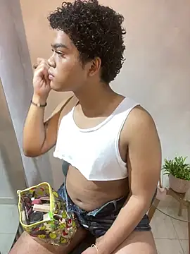 Sweet Darius online show from June 25, 1:49 am