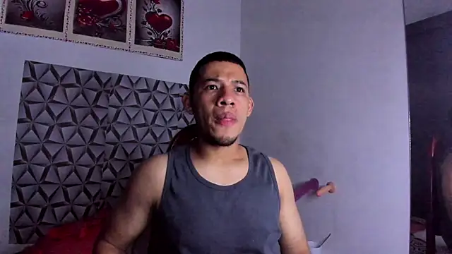 Snapshot of Benjamin_lich chatting on May 20, 7:31 pm Benjamin lich online show from May 20, 7:31 pm