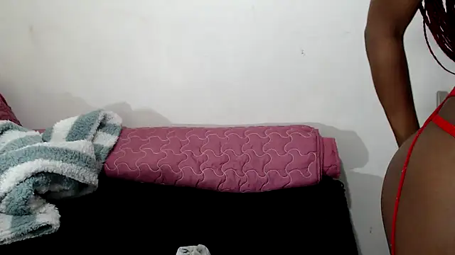 Snapshot of SexyPetite_22 chatting on May 24, 4:50 am SexyPetite 22 online show from May 24, 4:50 am