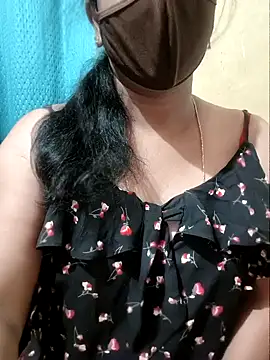 Snapshot of Latha_lovely chatting on June 18, 3:07 am Latha lovely online show from June 18, 3:07 am