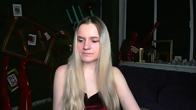 SherriButlers online show from April 23, 5:19 am