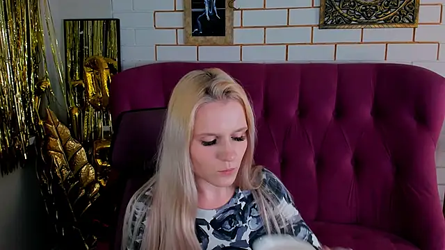 SherriButlers online show from June 15, 1:24 pm