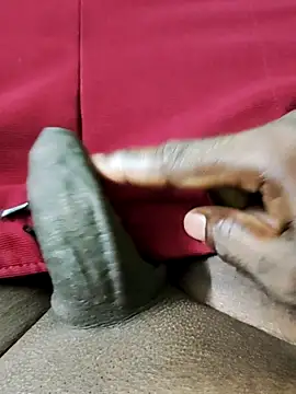 kkTarzan online show from April 19, 5:12 pm