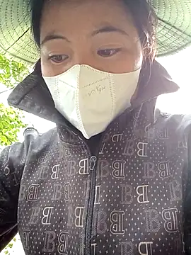 Leonasexyxyz online show from March 26, 1:22 am