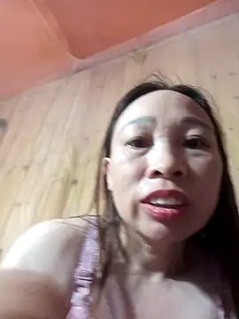 Snapshot of AnnieAngelxx chatting on March 27, 11:04 pm AnnieAngelxx online show from March 27, 11:04 pm