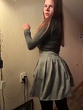 MaryMathews online show from April 4, 1:04 am