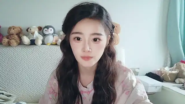 cc-8 online show from April 10, 9:47 am