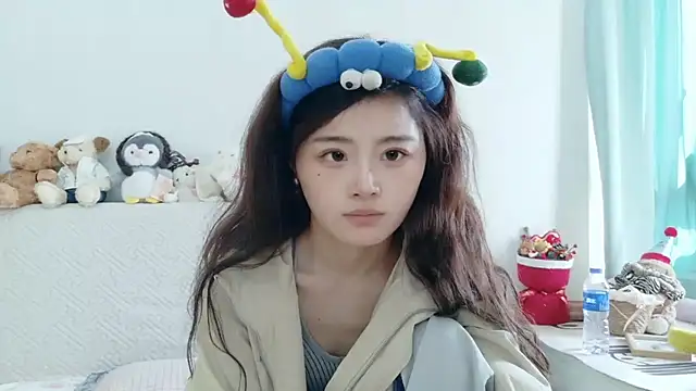 cc-8 online show from April 25, 1:52 am