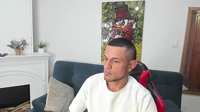 Snapshot of jacob_stonne chatting on May 25, 11:05 am jacob stonne online show from May 25, 11:05 am
