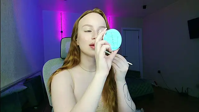 BunnyShinex online show from June 10, 5:28 am