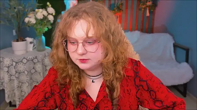 SaraSweetness online show from March 26, 10:32 am